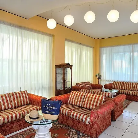 Отель Europa San Mauro Mare